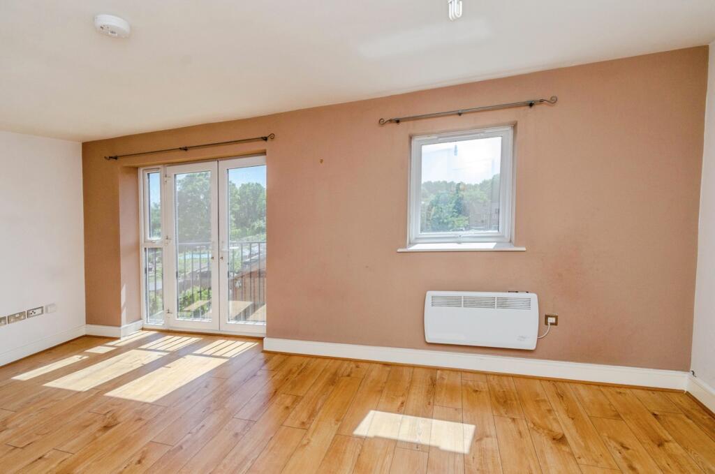 Lichfield Road, Willenhall, West Midlands, WV12 photo 2