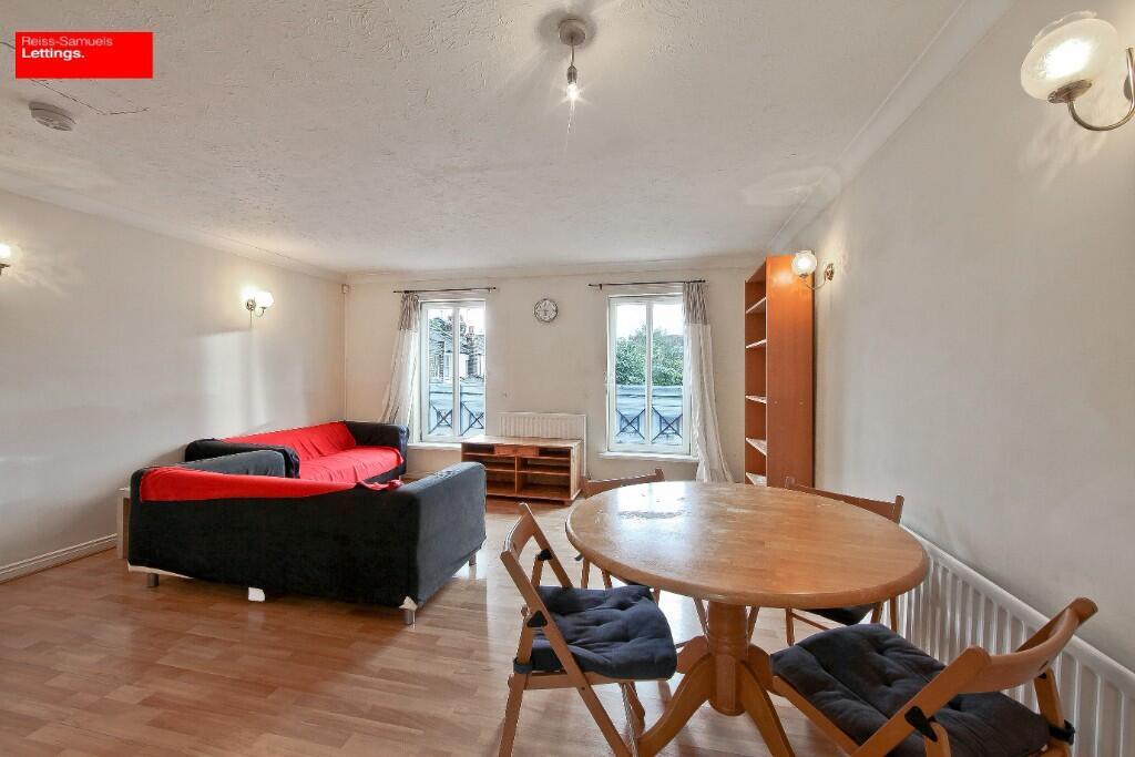 Main image of property: Cahir Street, London, E14