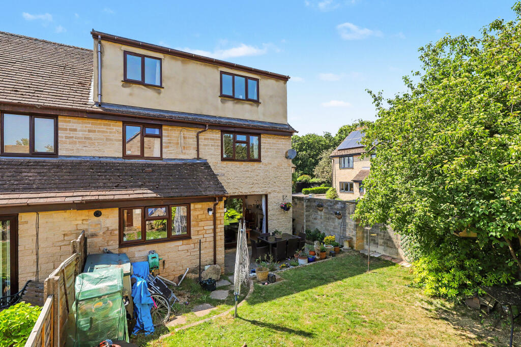 Main image of property: Manor Road, Witney, Oxfordshire
