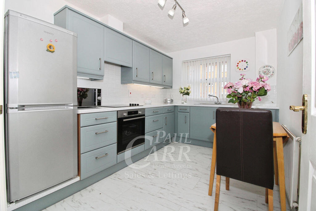 Westfield Drive, Aldridge, WS9 8ZA photo 4