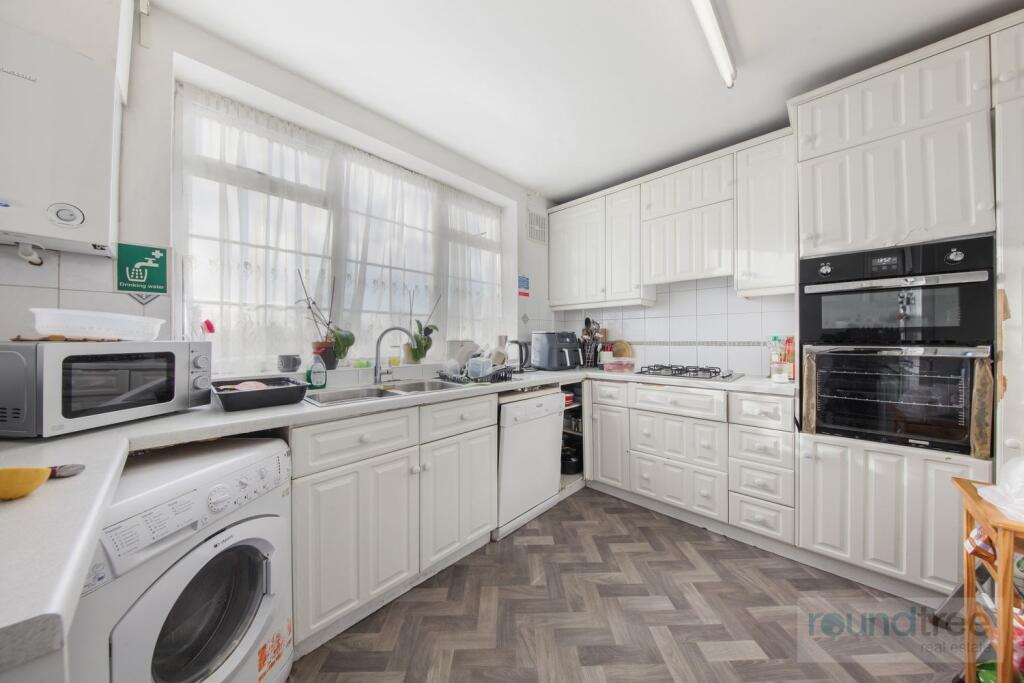 Main image of property: Inner Court, Prothero Gardens, Hendon NW4