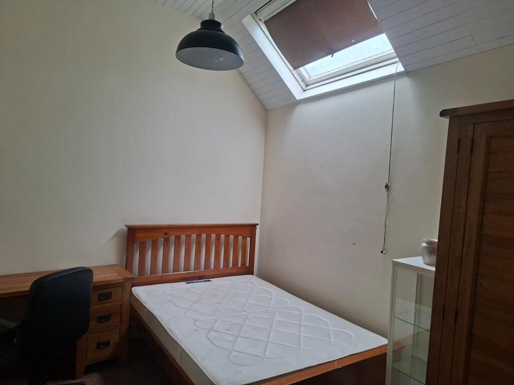House in Kirkcaldy - View 2