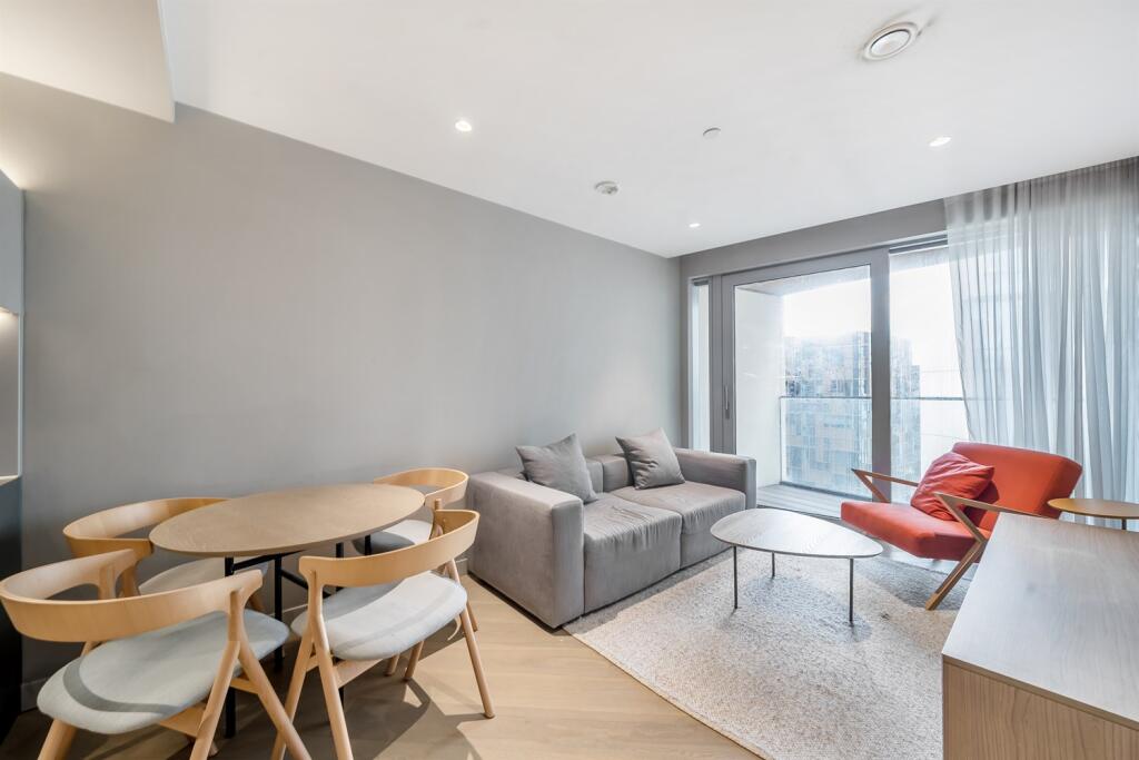 Main image of property: No.4, Upper Riverside, Cutter Lane, Greenwich Peninsula, SE10