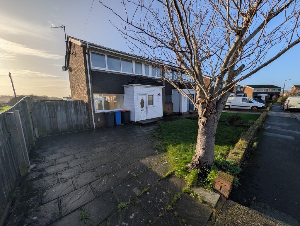 Main image of property: Compley Avenue, Poulton-Le-Fylde, Lancashire, FY6
