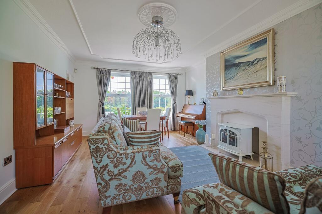 House in Llandeilo, Dyffryn Cennen - View 5