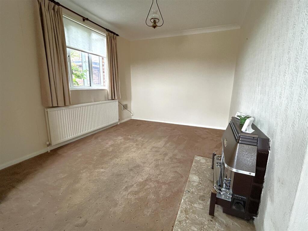 House in Doncaster, Barnburgh - View 5