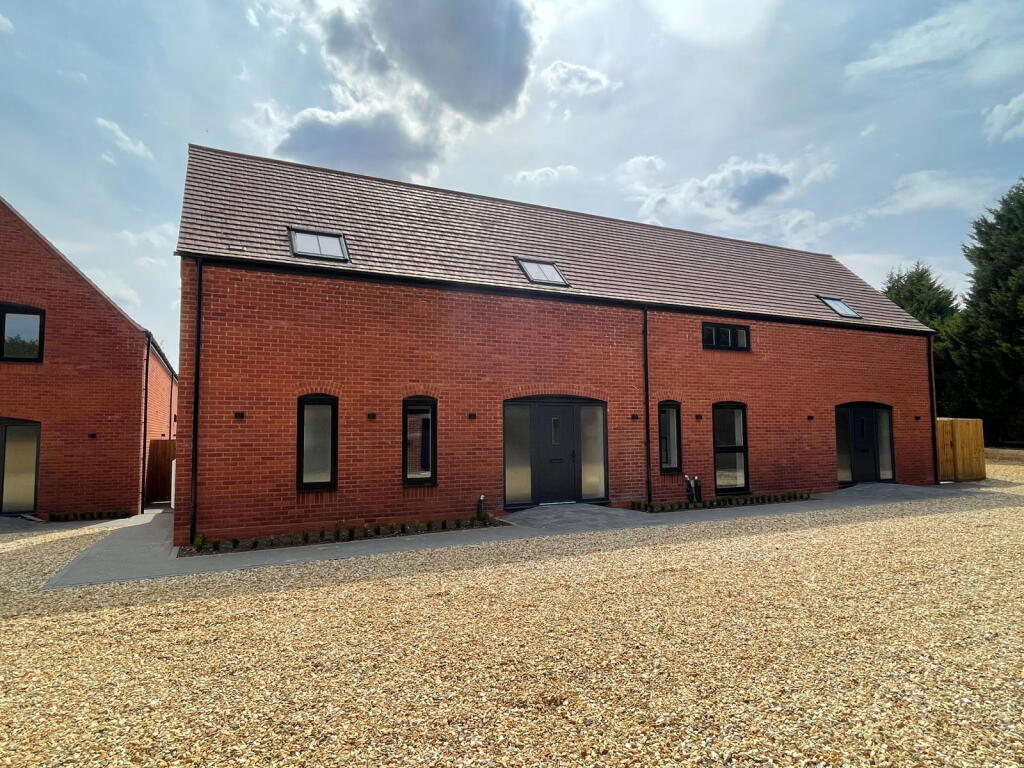 Main image of property: THE ELMHURST, Wawensmere Road, Wootton Wawen, Henley-In-Arden, Warwickshire, B95 6BW