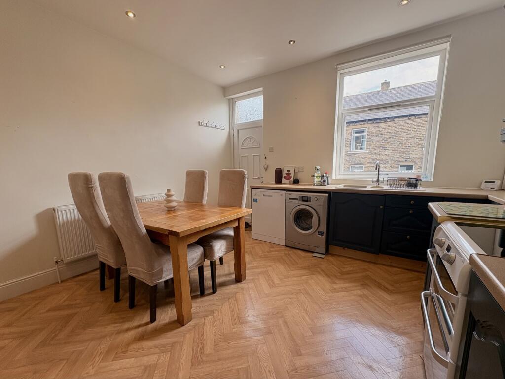 House in Huddersfield, Slaithwaite - View 5