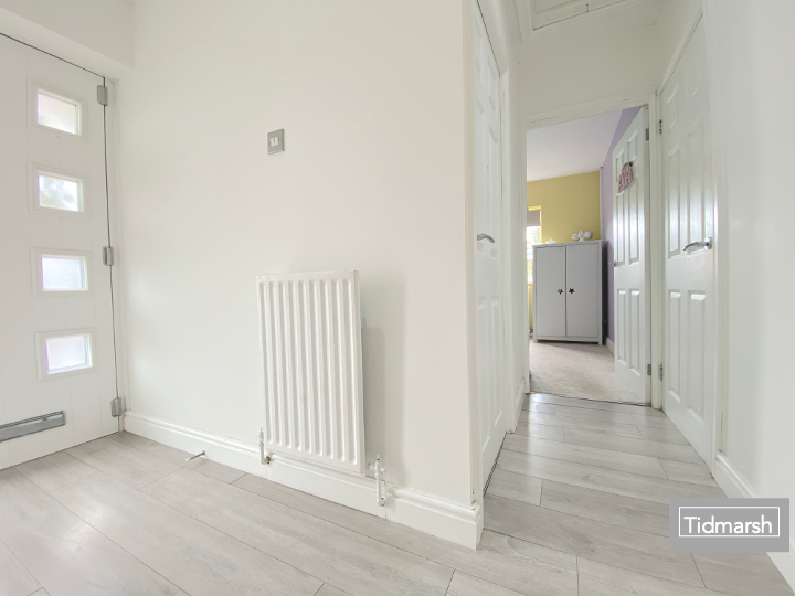 House in South Staffordshire, Oaken, Codsall - View 3