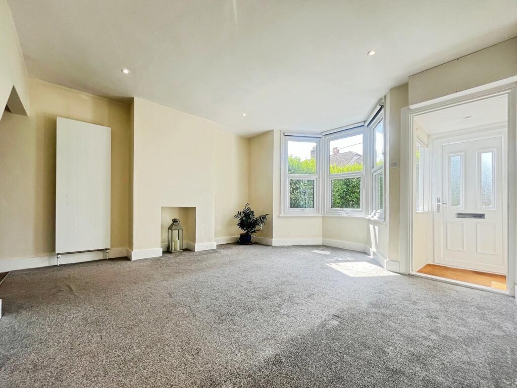 House in Waverley, Badshot Lea, Farnham - View 2