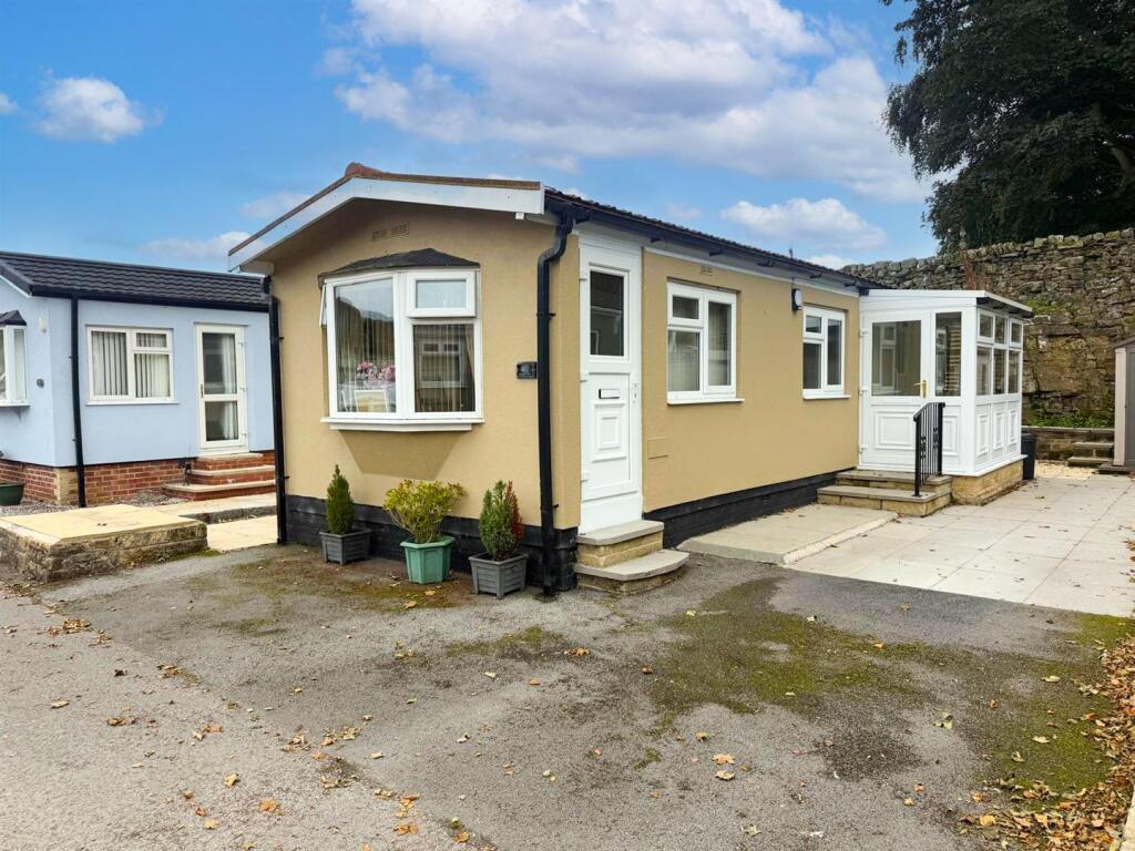 Main image of property: Cringles, Silsden,