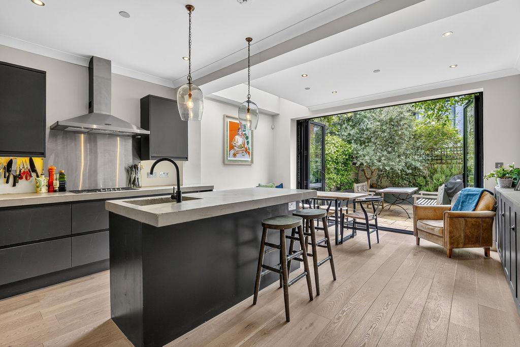 Main image of property: Kingwood Road, London SW6