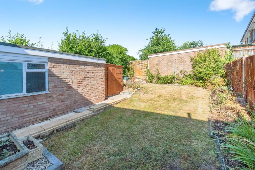 Elliotts Lane, Wolverhampton, WV8 photo 4
