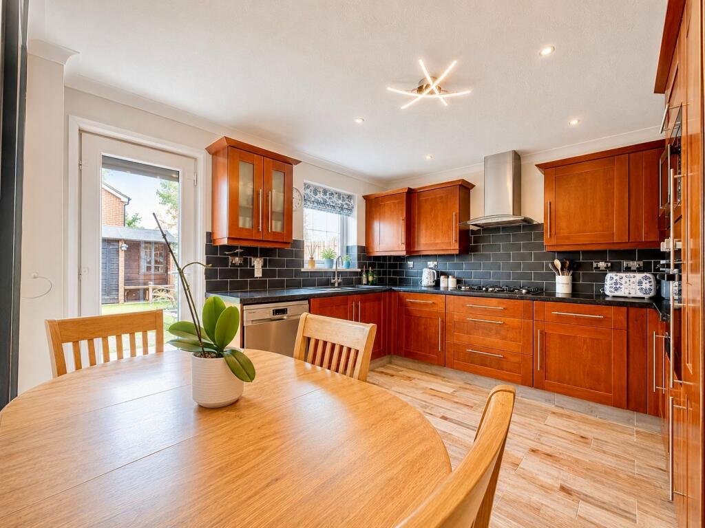 House in Swale, Upchurch - View 5