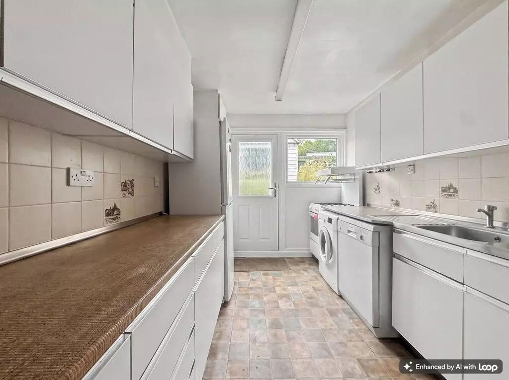 House in Tonbridge - More