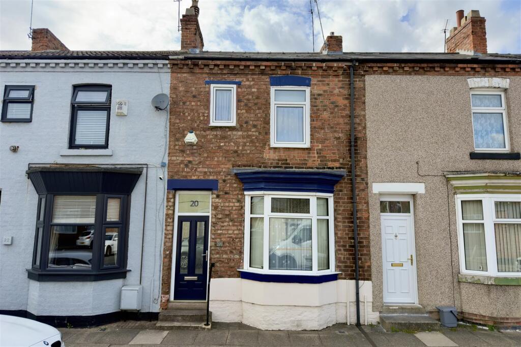 House in Darlington - More