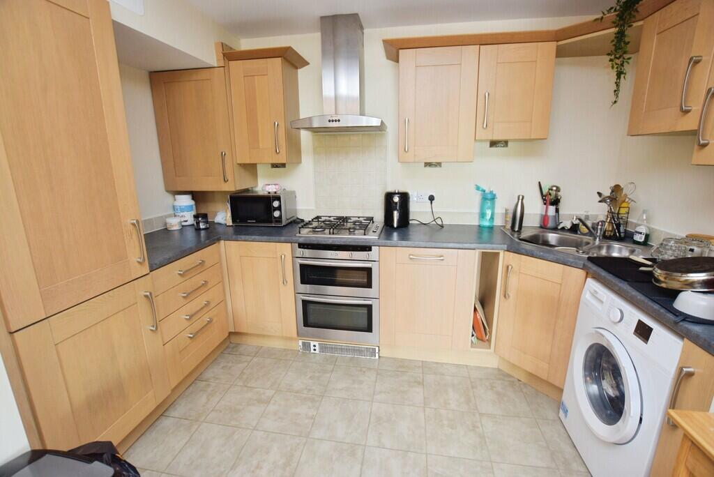Apartment in Exeter, St Thomas - More