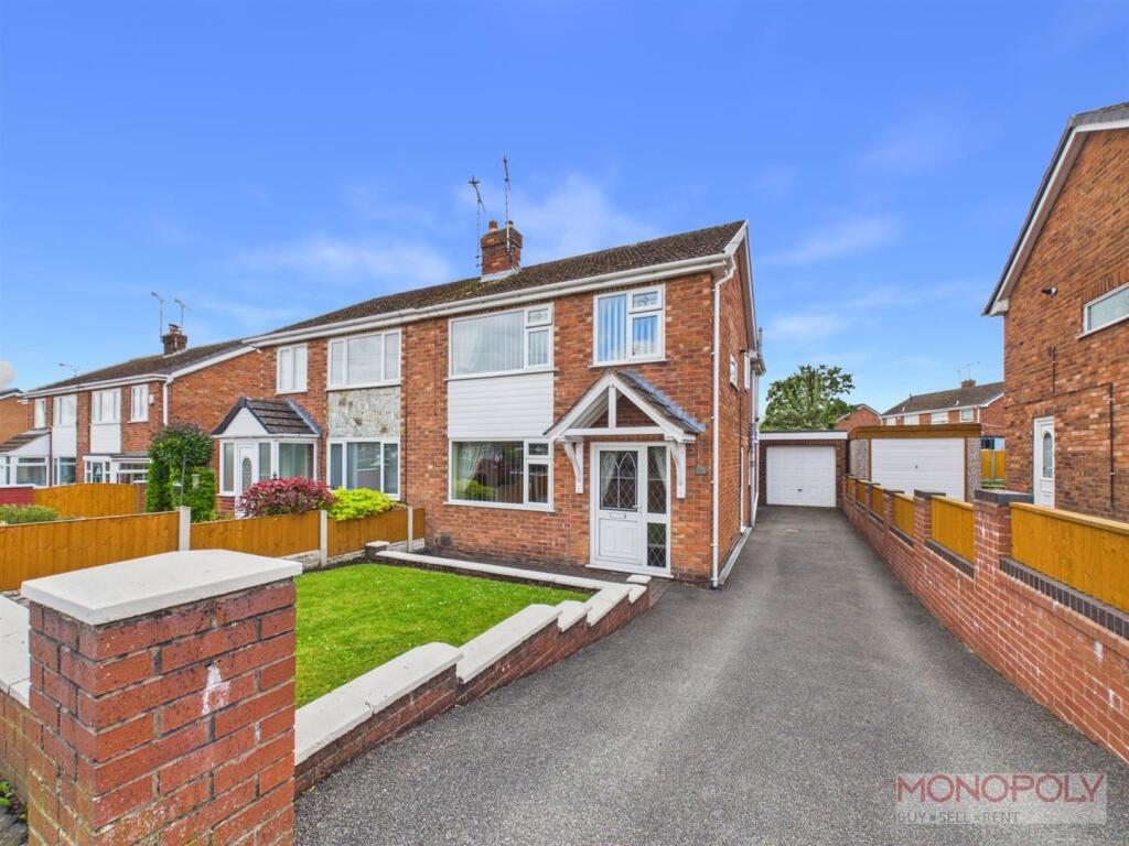 Main image of property: Bryn Hyfryd, Coedpoeth, Wrexham