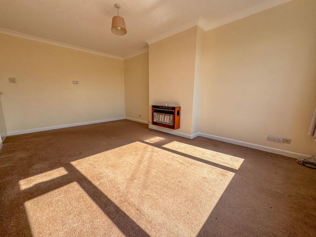 House in Hampreston, Hayes, Colehill - View 3