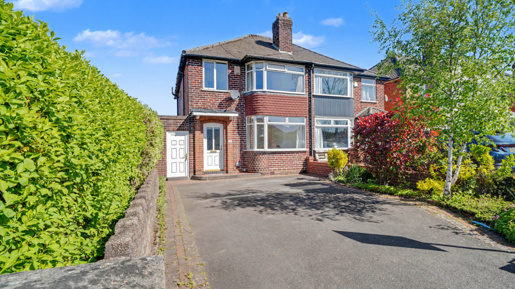 Main image of property: Colebrook Road, Shirley, Solihull, B90 2LD
