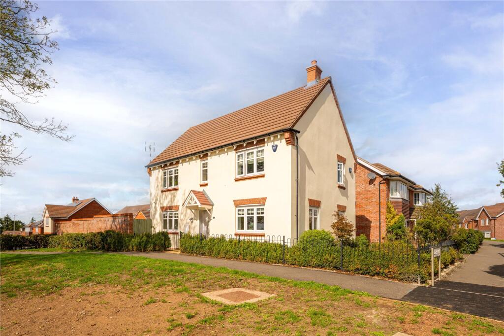 Main image of property: Bloxham Way, Radford Semele, Leamington Spa, Warwickshire, CV31