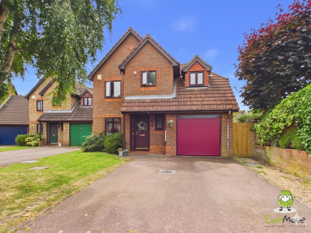 Main image of property: WOODLAND DRIVE, BRAMLEY, TADLEY, HAMPSHIRE, RG26
