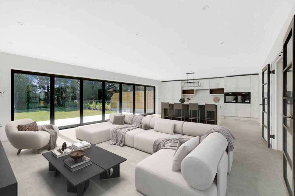 House in Gillingham, Medway - View 5
