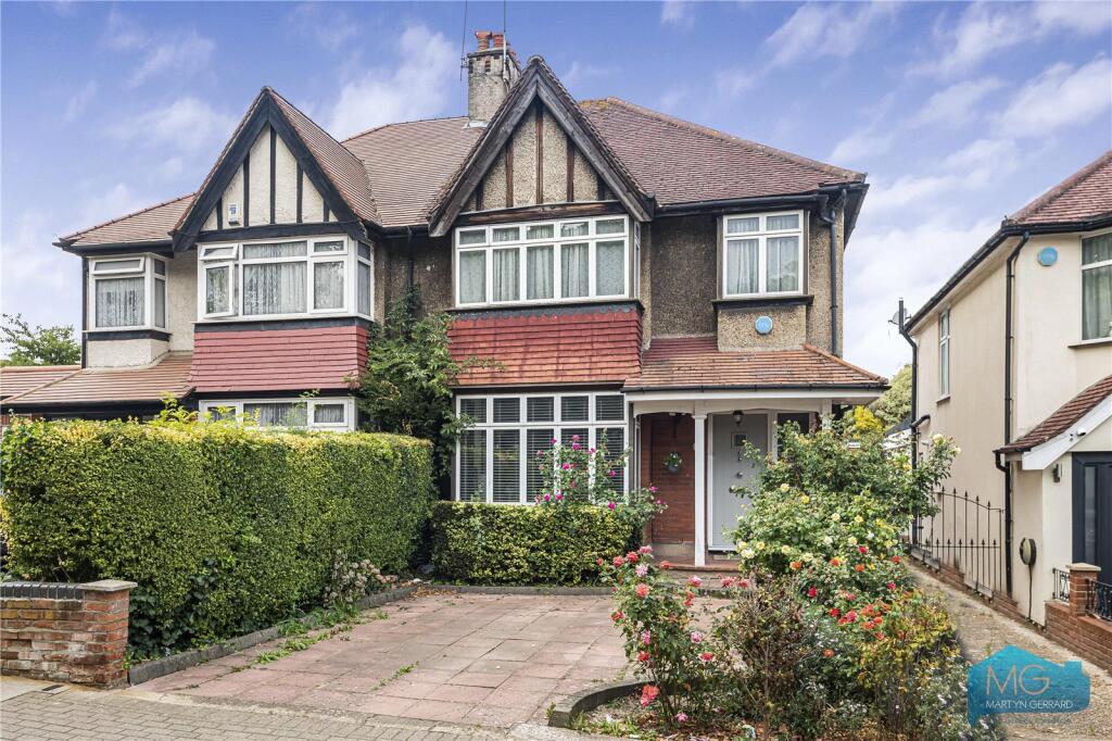 Main image of property: Leicester Road, Barnet, EN5