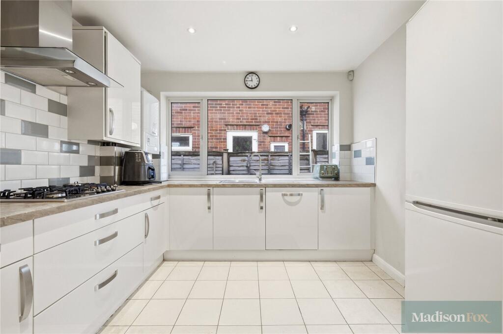 Glengall Road, Woodford Green, IG8 photo 3