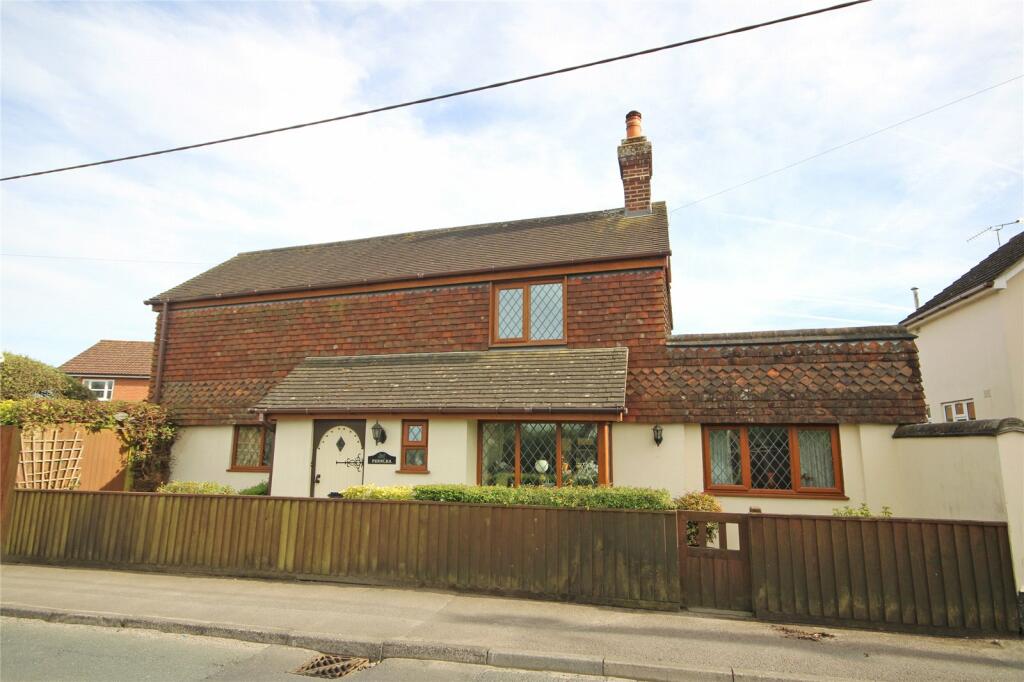 Main image of property: Ashley Lane, New Milton, Hampshire, BH25