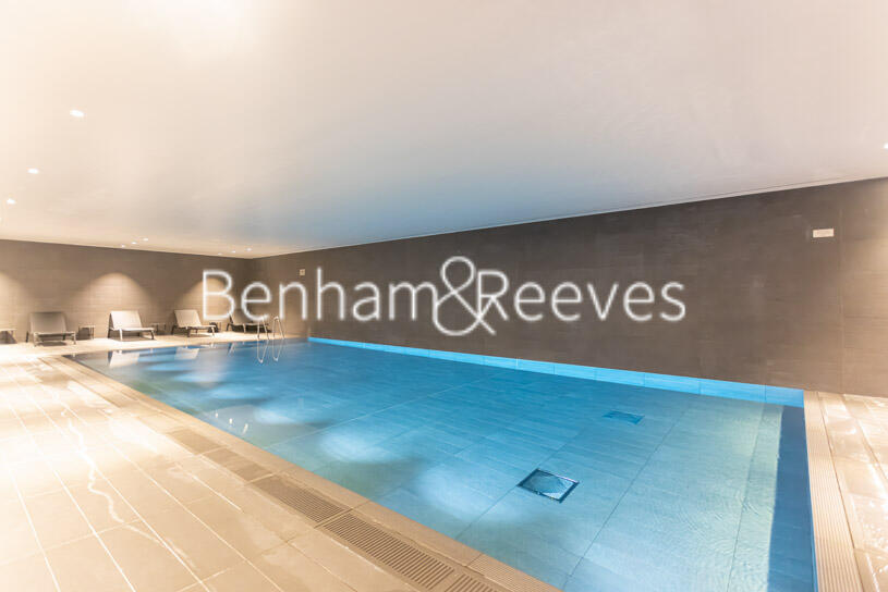 Main image of property: Marsh Wall, Canary Wharf, E14