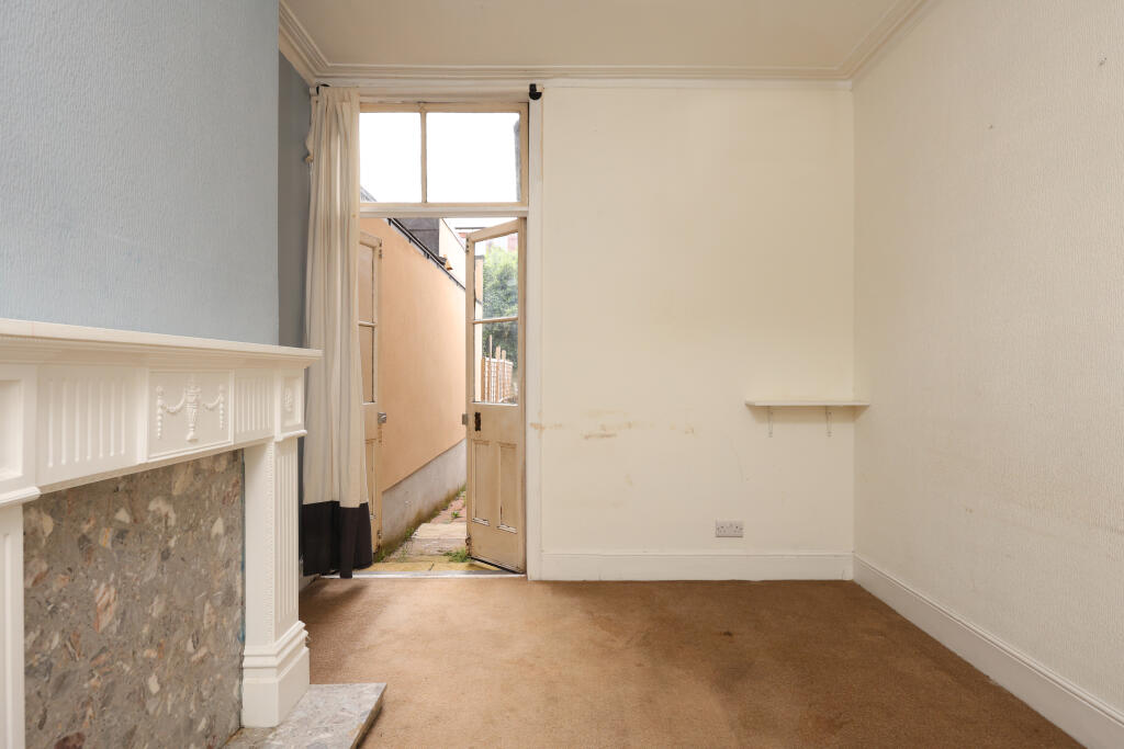 House in Bristol, Spike Island - View 4