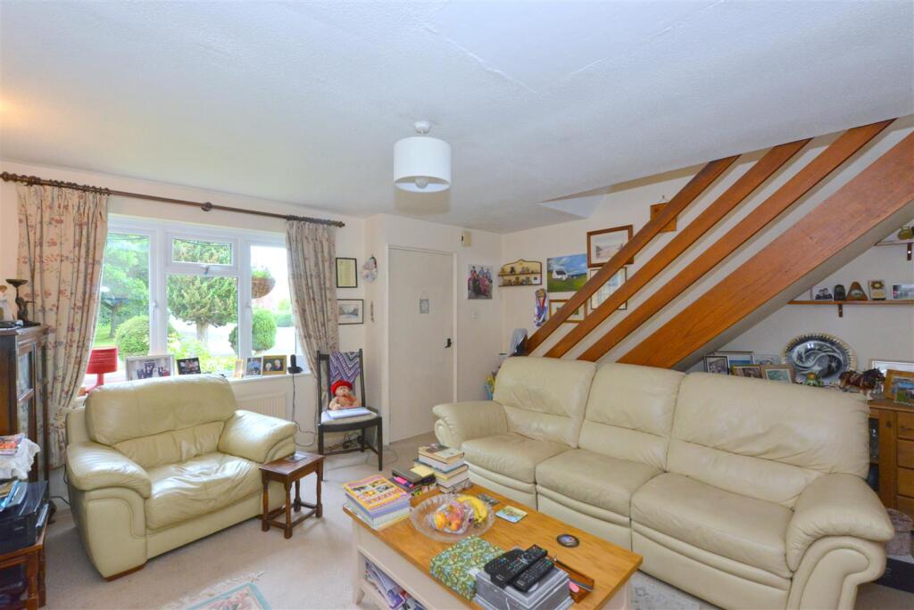 Goldcrest Drive, Sundorne Grove, Shrewsbury photo 3