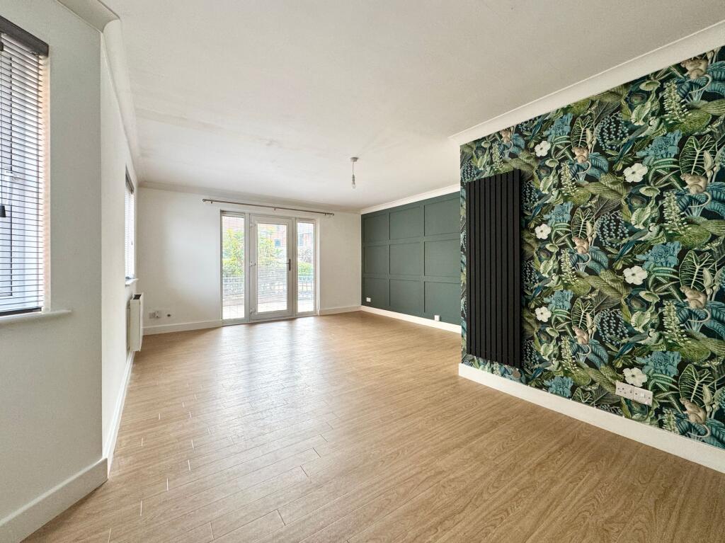 Apartment in Wantage, Charlton - View 5