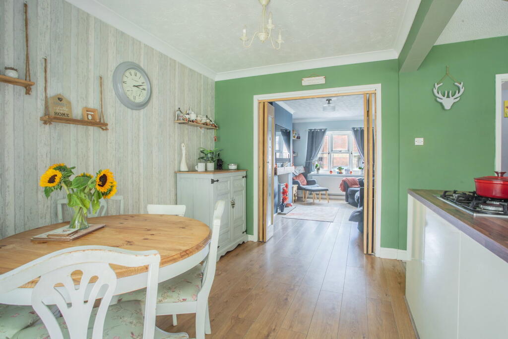 House in Wotton-under-Edge, Little Bristol, Charfield - More