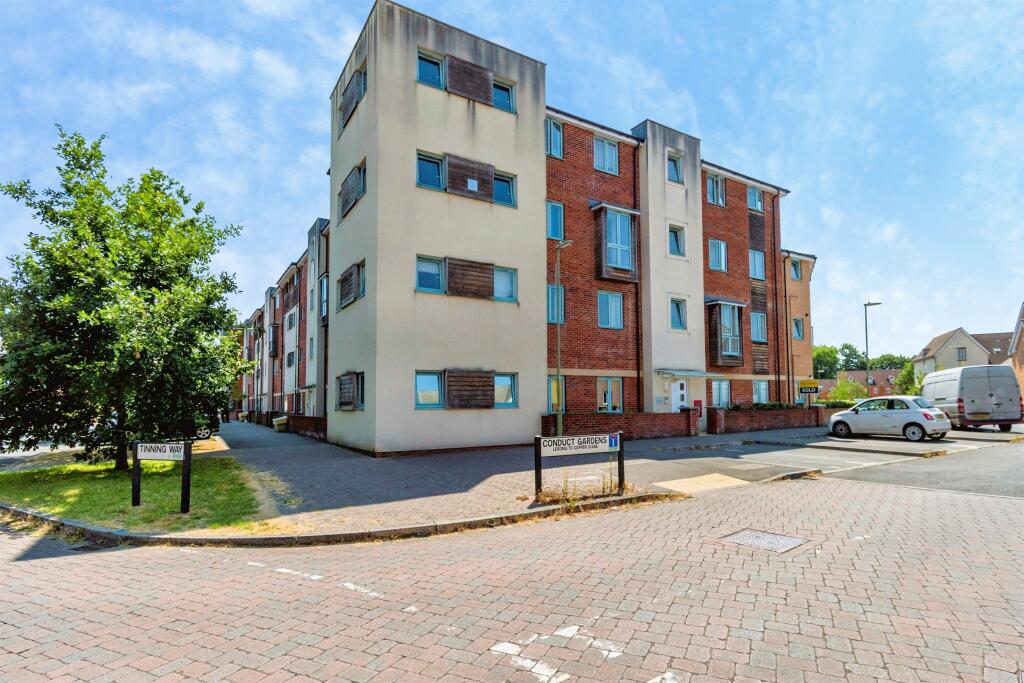 Main image of property: Conduct Gardens, Eastleigh