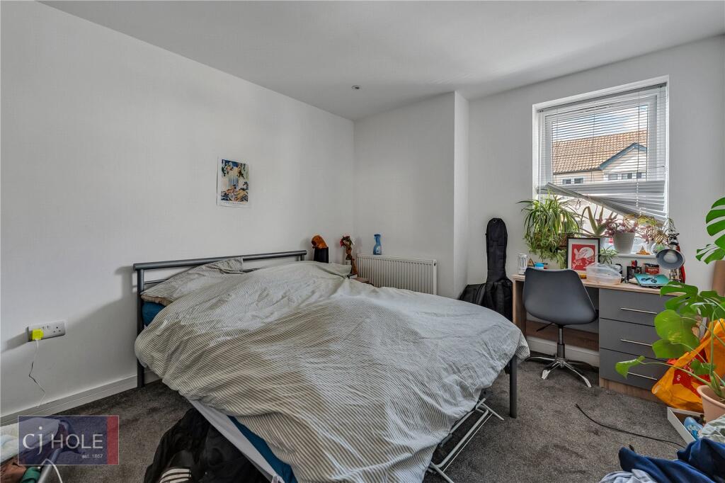 6 bedroom apartment for rent