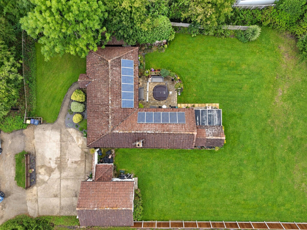 House in Southend-on-Sea - View 5