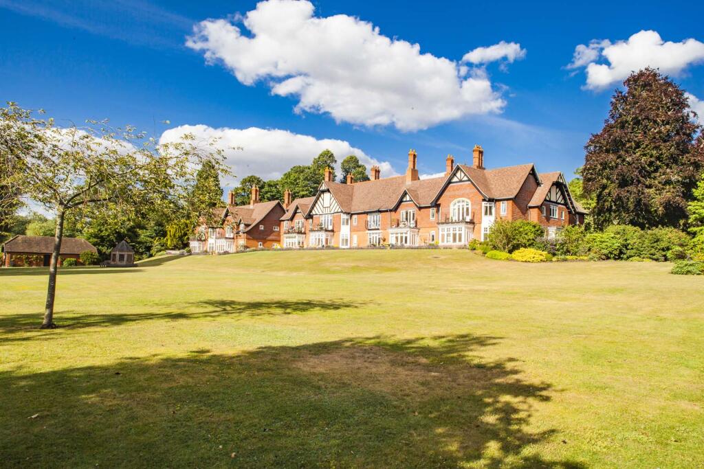 Main image of property: 13 Thames Bank, Goring on Thames