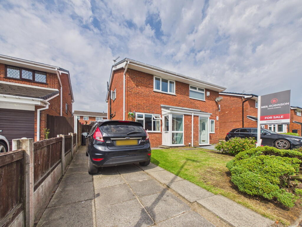 Main image of property: Wallgarth Close, Wigan, WN3 6TP