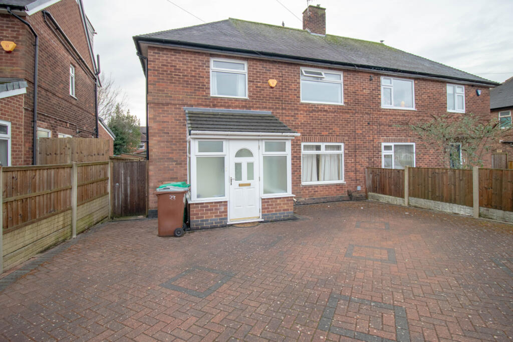Main image of property: Glenwood Avenue, Wollaton, Nottingham, NG8