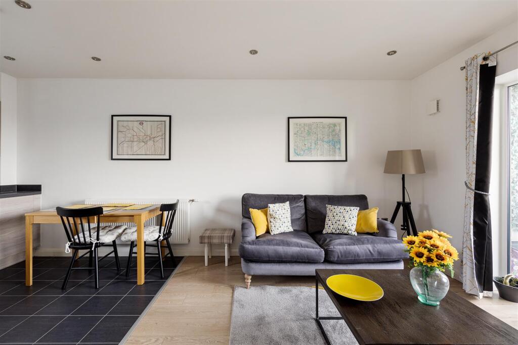 Thornbury Way, Walthamstow, Walthamstow