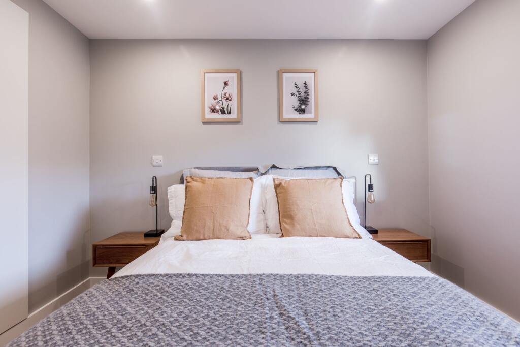 2 bedroom ground floor flat for rent