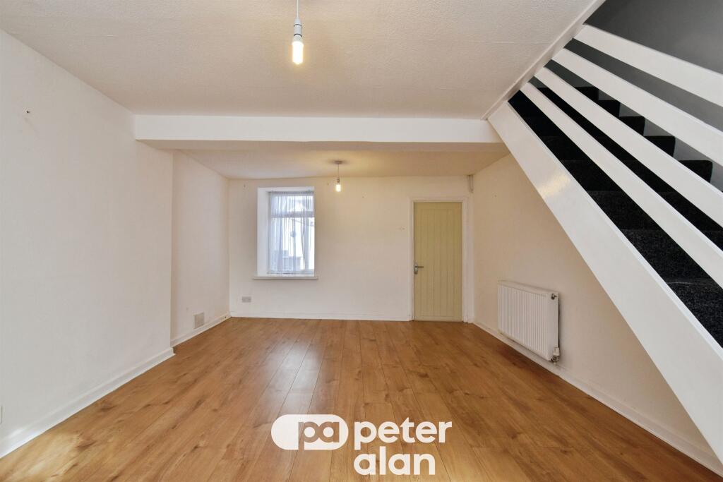 House in Cardiff - View 4