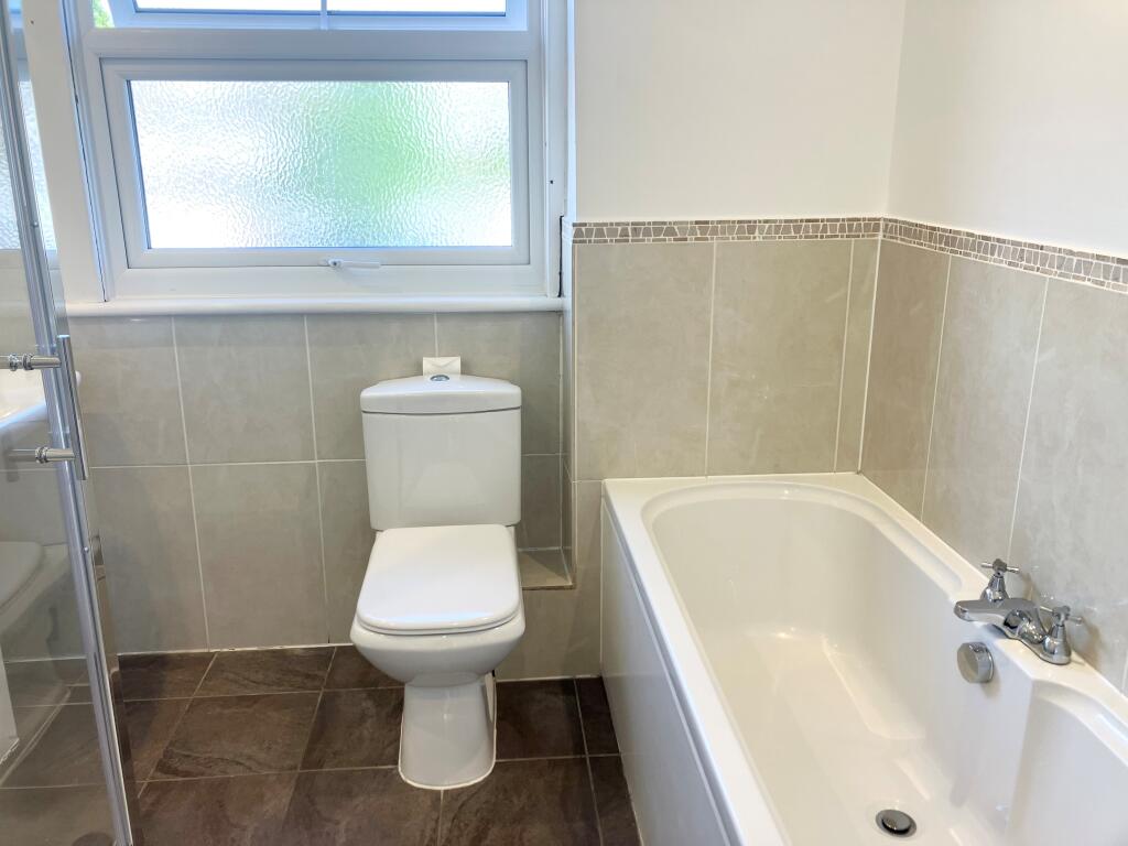 House in St Albans, King Harry Park, St Stephens - View 5