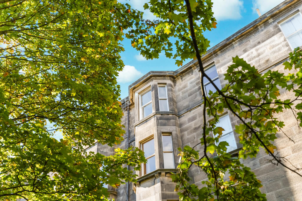 Main image of property: 15 (3F1) Gladstone Terrace, Sciennes, Edinburgh