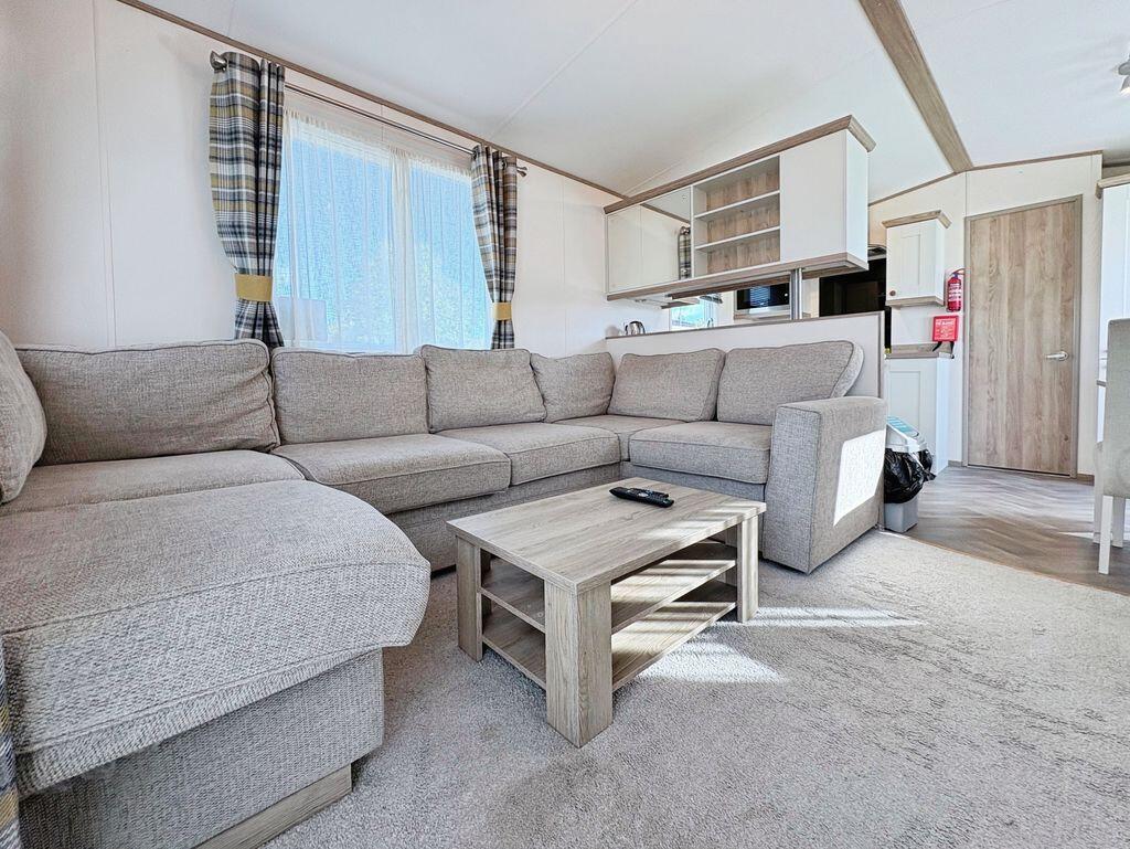 House in Cotswold, South Cerney - View 5
