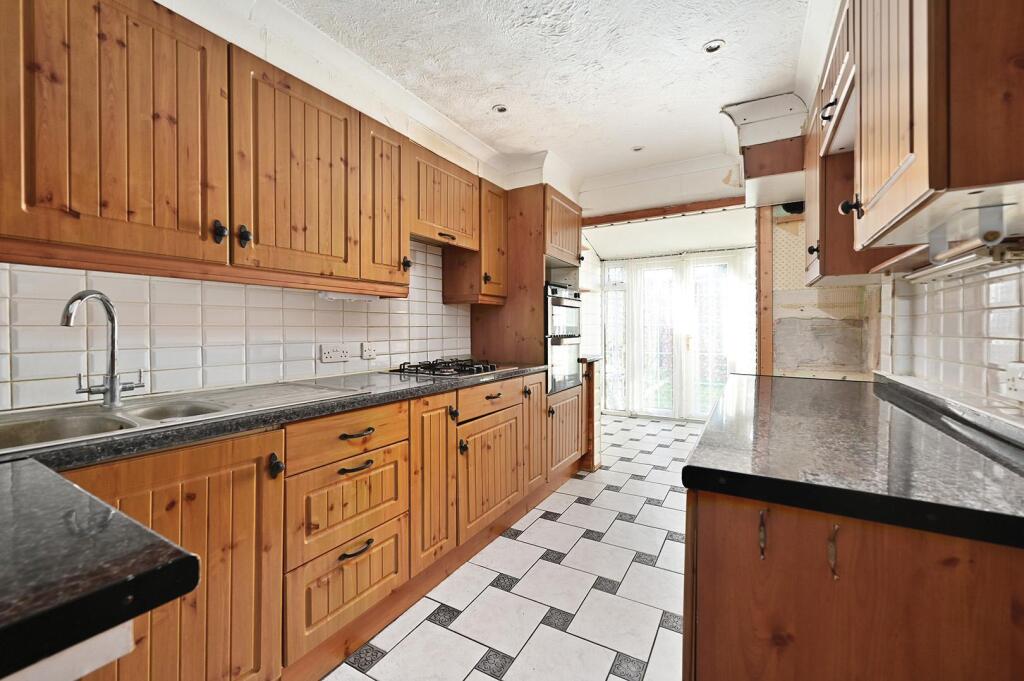 House in Basingstoke and Deane, Lychpit, Riverdene - View 2