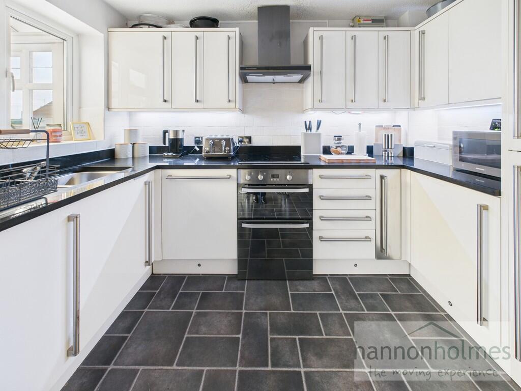 Plymouth Grove, Radcliffe, Manchester photo 3