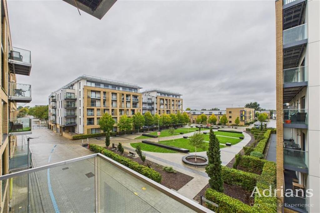 Main image of property: Watson Heights, City Centre, Chelmsford, CM1 1AG